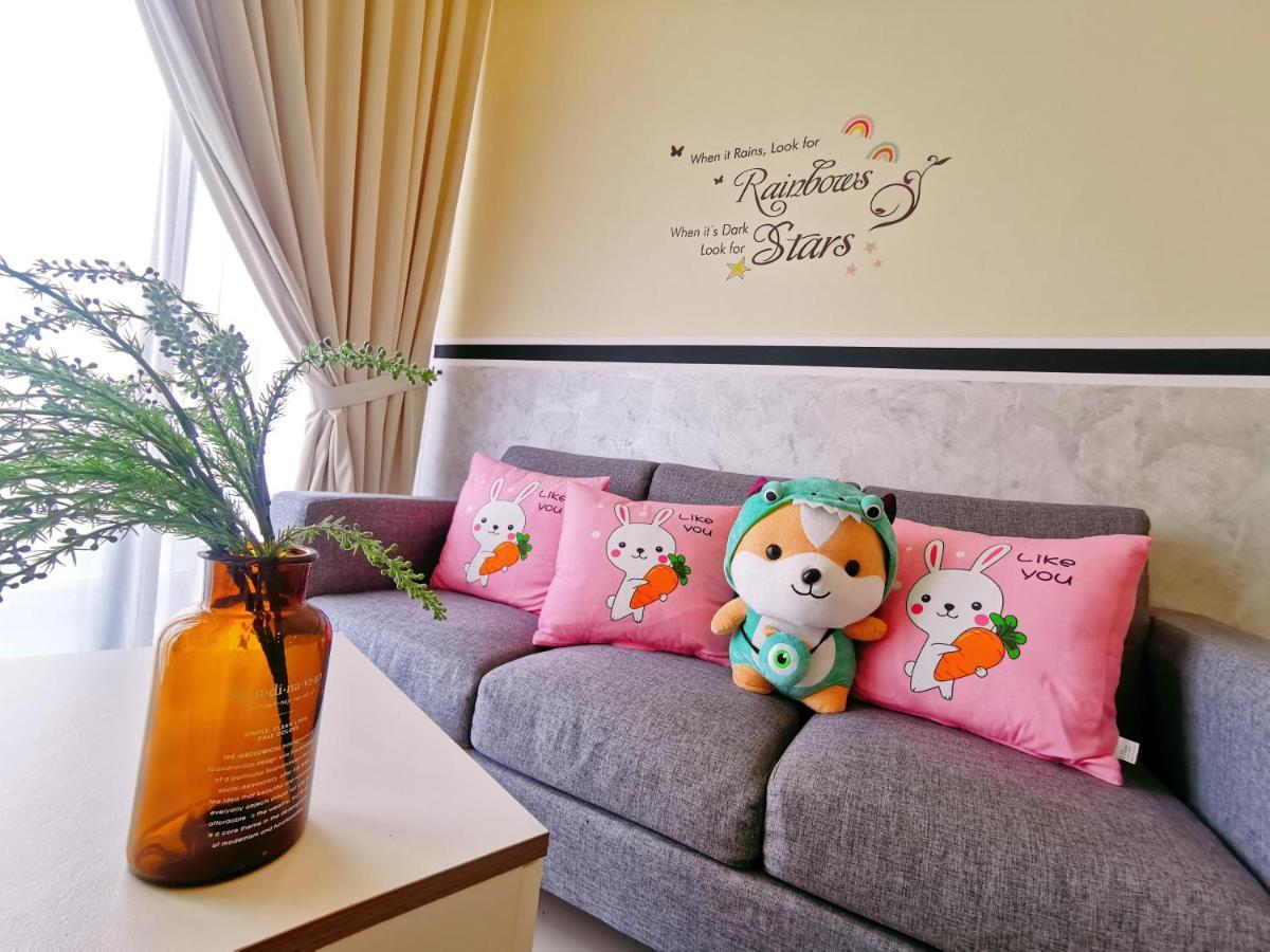 Legoland 3Min Lakeview Happyrainbowsuite 7Pax 2R2B Нусаджайя Экстерьер фото